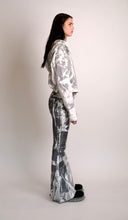 Load image into Gallery viewer, Cyberia Dust Zipped Hoodie