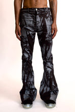 Load image into Gallery viewer, Blackout Dust Bootcut Pant