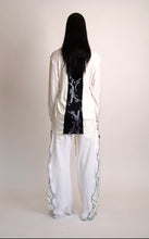 Load image into Gallery viewer, Sandy Long Sleeve T-shirt