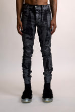 Load image into Gallery viewer, Blackout Dust Skinny Pant