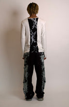 Load image into Gallery viewer, Sandy Long Sleeve T-shirt